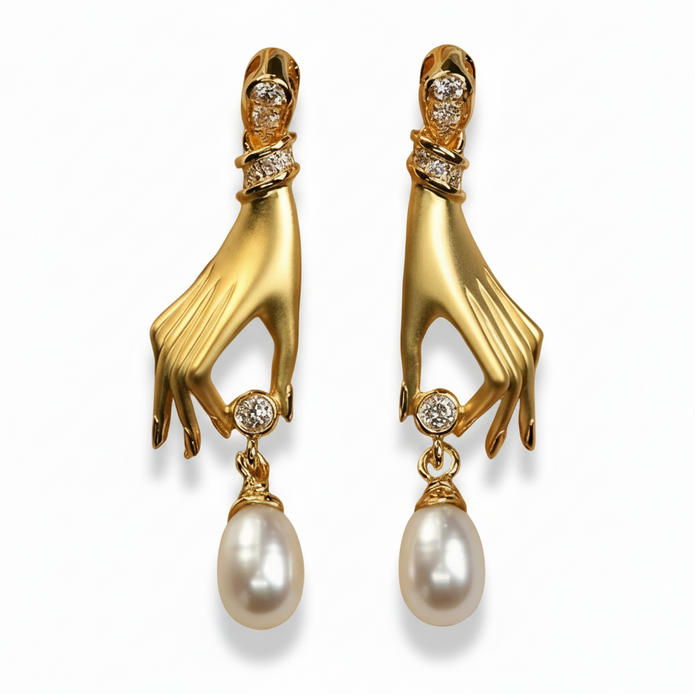 Aria Gold Drop Earrings (Gold)