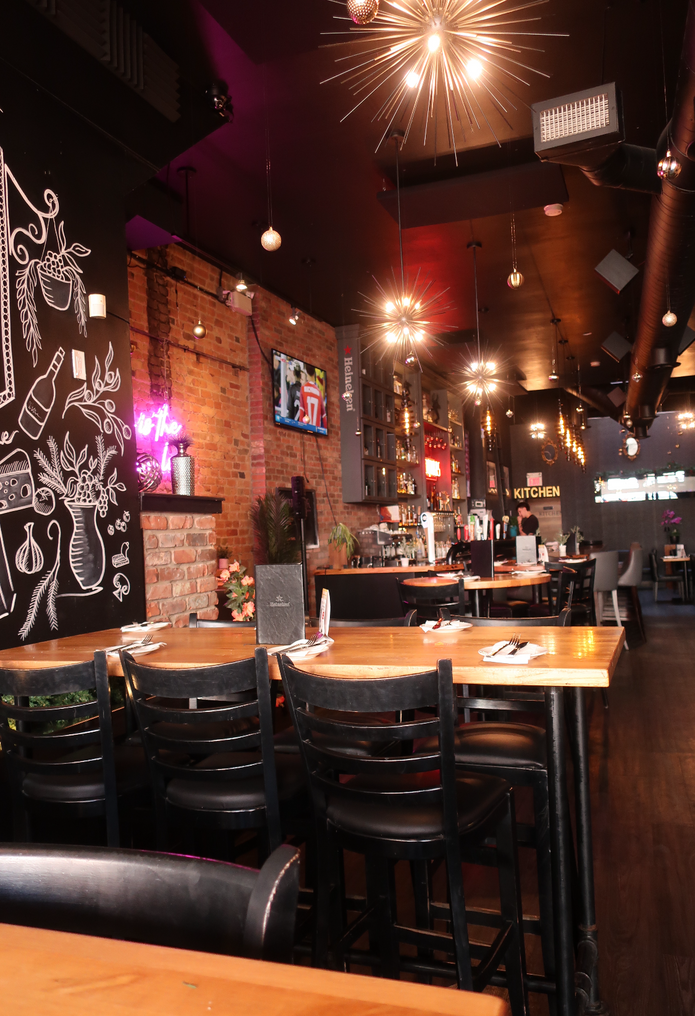 Charm & Sip at Union