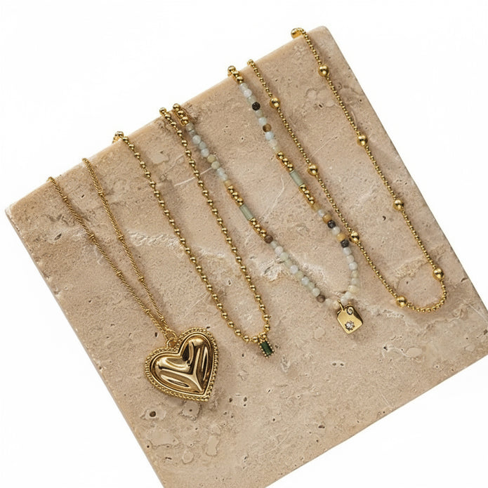 Vera Golden Necklace (Gold)