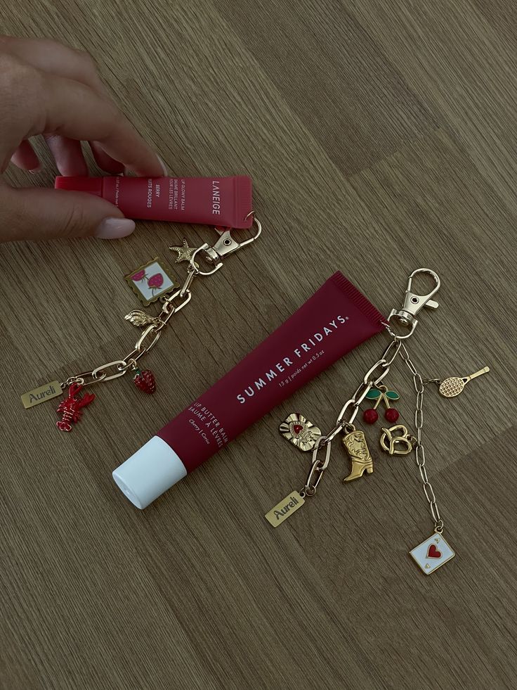 Lipgloss Keychain (Gold)