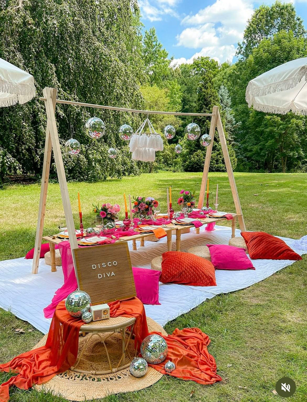 Picnics & Date Experiences